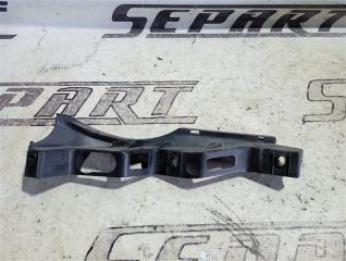 Запчасть кронштейн бампера передний левый Volkswagen Passat 2008