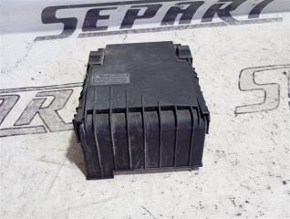 Запчасть крышка блока предохранителей Volkswagen Touran 2011