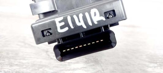 Переключатель подрулевой правый 6 GJ 2013 Седан 2.0