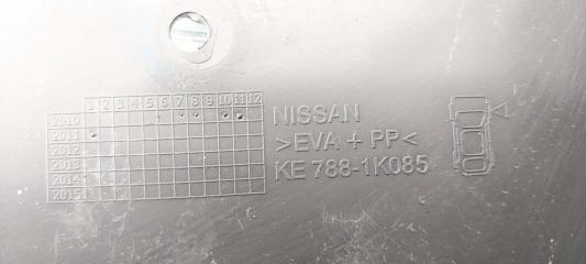Брызговик передний правый Nissan Juke YF15 1.6 HR16DE