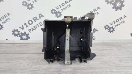 Корпус АКБ 20х18 Ford Fusion 2008