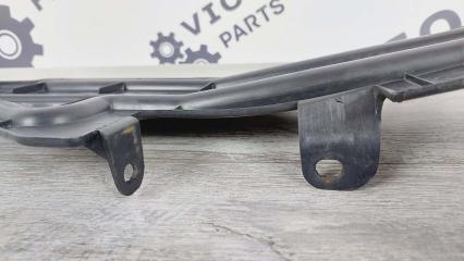 Дефлектор радиатора левый Avensis 2007 T250 1ZZFE