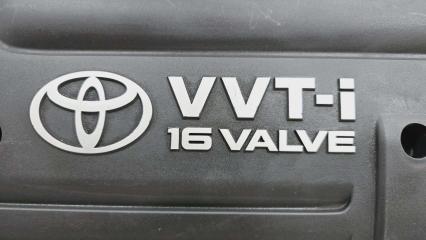 Накладка двигателя декоративная Toyota Avensis T250 1ZZFE