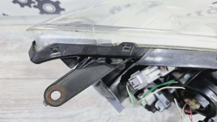 Фара галогеновая левая Avensis 2007 T250 1ZZFE