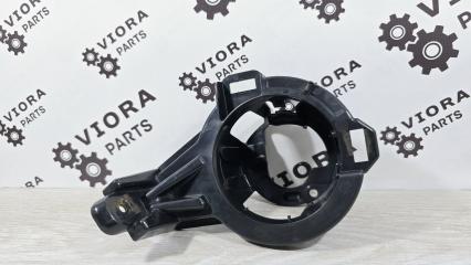Запчасть кронштейн противотуманной фары передний правый Nissan Juke 2011