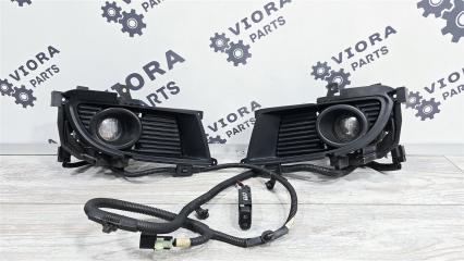 Фара противотуманная передняя Mitsubishi Lancer 9 2005