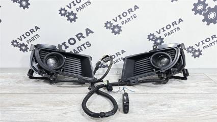 Фара противотуманная передняя Mitsubishi Lancer 9 2005
