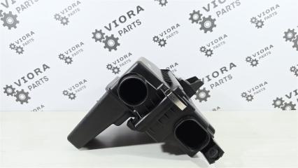 Запчасть корпус воздушного фильтра Mitsubishi Colt 2008