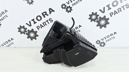 Фото запчасти корпус воздушного фильтра Smart Forfour 2015 контрактная запчасть Запчасть корпус воздушного фильтра Smart Forfour 2015