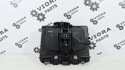 Фото запчасти корпус акб Smart Forfour 2015 контрактная запчасть Запчасть корпус акб Smart Forfour 2015