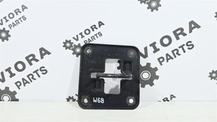 Замок капота Ford Fusion 2011