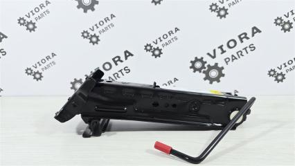 Домкрат Ford Fusion 2007