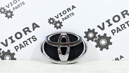 Эмблема решетки радиатора Toyota Avensis 2008
