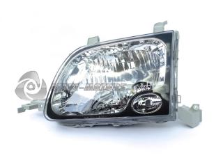 Фара галогеновая передняя левая Toyota town ace noah 2000