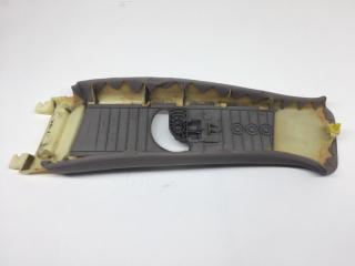 Накладка на стойку кузова правая aristo 1997 JZS160 2JZ-GE Накладка на стойку кузова правая aristo 1997 JZS160 2JZ-GE