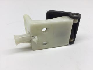 Ручка открывания капота передняя правая CRESTA 1994 JZX90 1JZ-GE Ручка открывания капота передняя правая CRESTA 1994 JZX90 1JZ-GE