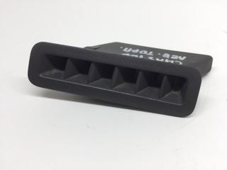 Решетка вентиляционная левая Toyota chaser 1997