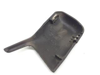 Заглушка полозьев сиденья правая mark2 1993 GX90 1G-FE