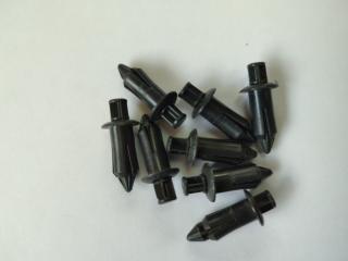 Клипса обшивки двери Mark 2 1994 JZX90 1JZ-GE Клипса обшивки двери Mark 2 1994 JZX90 1JZ-GE