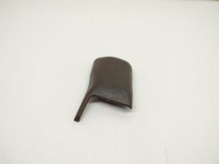 Заглушка полозьев сиденья левая mark2 1994 GX90 1G-FE