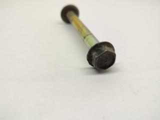 Болт крепления генератора Toyota Mark 2 GX90 1G-FE