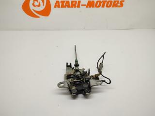Замок багажника задний toyota MARK2 1996