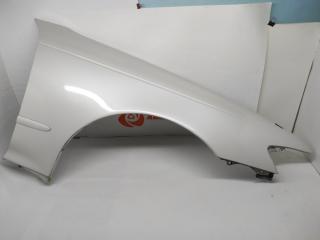 Крыло переднее правое Toyota Mark 2 1996