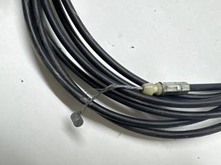 Трос замка багажника toyota mark2 JZX90 1JZGE Трос замка багажника toyota mark2 JZX90 1JZGE