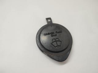 Крышка бачка стеклоомывателя Toyota mark2 1996