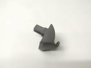 Фото запчасти крючок солнцезащитного козырька передний FORD MONDEO 1998 контрактная запчасть Запчасть крючок солнцезащитного козырька передний FORD MONDEO 1998