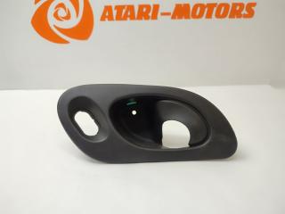 Накладка ручки двери внутренняя передняя правая MONDEO 1998 1.6L Zetec-E EFI (90PS)