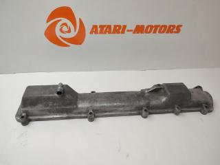 Клапанная крышка правая TOYOTA ARISTO 2001