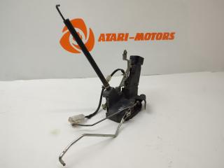 Замок боковой двери передний правый cresta 2000 JZX100 1JZGE