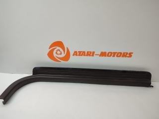 Накладка порога передняя правая TOYOTA CHASER 1995