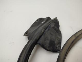 Уплотнительная резинка боковой двери передняя правая toyota MARK2 gx90 1GFE