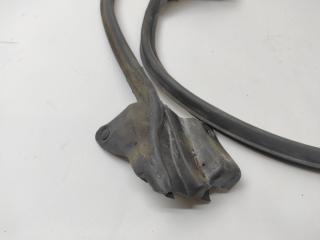 Уплотнительная резинка боковой двери задняя левая mark2 1996 JZX90 1JZGE