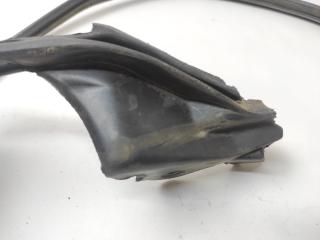 Уплотнительная резинка боковой двери задняя левая mark2 1996 JZX90 1JZGE