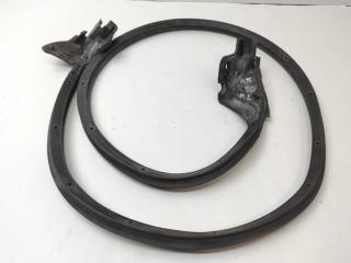 Уплотнительная резинка боковой двери задняя левая mark2 1996 JZX90 1JZGE