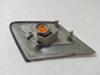 Повторитель поворота передний правый Mark2 1996 jzx90 1jzge