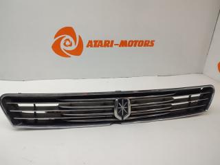 Решетка радиатора передняя toyota mark2 1996