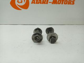 Запчасть болт развальный передний toyota Mark 2