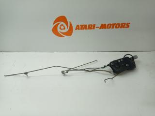 Замок боковой двери передний левый TOYOTA CHASER 1996