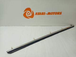 Молдинг двери задний правый Toyota Mark 2 1995