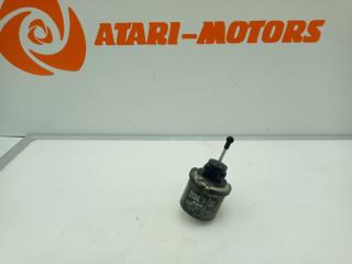 Корректор фар Toyota aristo 2000