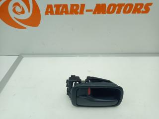 Запчасть ручка двери внутренняя передняя левая mitsubishi lancer cedia 2001
