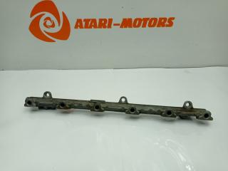 Топливная рейка Toyota aristo 1999