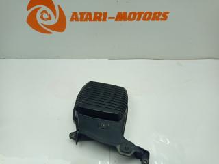 Фото запчасти крышка двигателя передняя Toyota Mark 2 1994 контрактная запчасть Запчасть крышка двигателя передняя Toyota Mark 2 1994