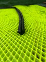 Уплотнитель стекла двери передний правый AVENSIS 2007 AZT251 2AZ-FSE