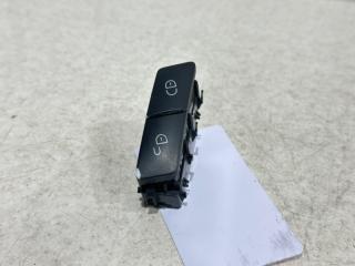 Фото запчасти кнопка центрального замка пассажирская дверь Mercedes-benz C 2010 контрактная запчасть Запчасть кнопка центрального замка пассажирская дверь Mercedes-benz C 2010