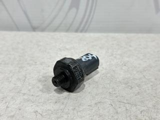 Фото запчасти датчик давления кондиционера Mercedes-benz C 2008 контрактная запчасть Запчасть датчик давления кондиционера Mercedes-benz C 2008